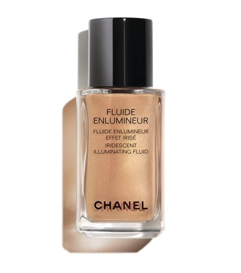 chanel fluide enlumineur.